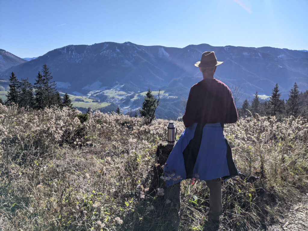 CHB_ladruido am Berg | Awen und OM, zwischen Fels und Wind
